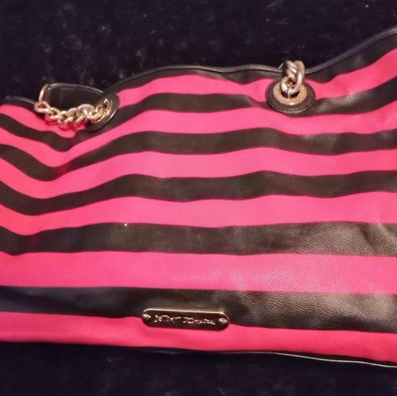 Betsey Johnson Large Overnight Bag Purse Black and Pink Stripe - Picture 2 of 4